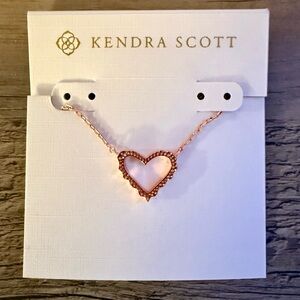 Kendra Scott Rose Gold Heart Outline Necklace in Rose Gold - NWOT